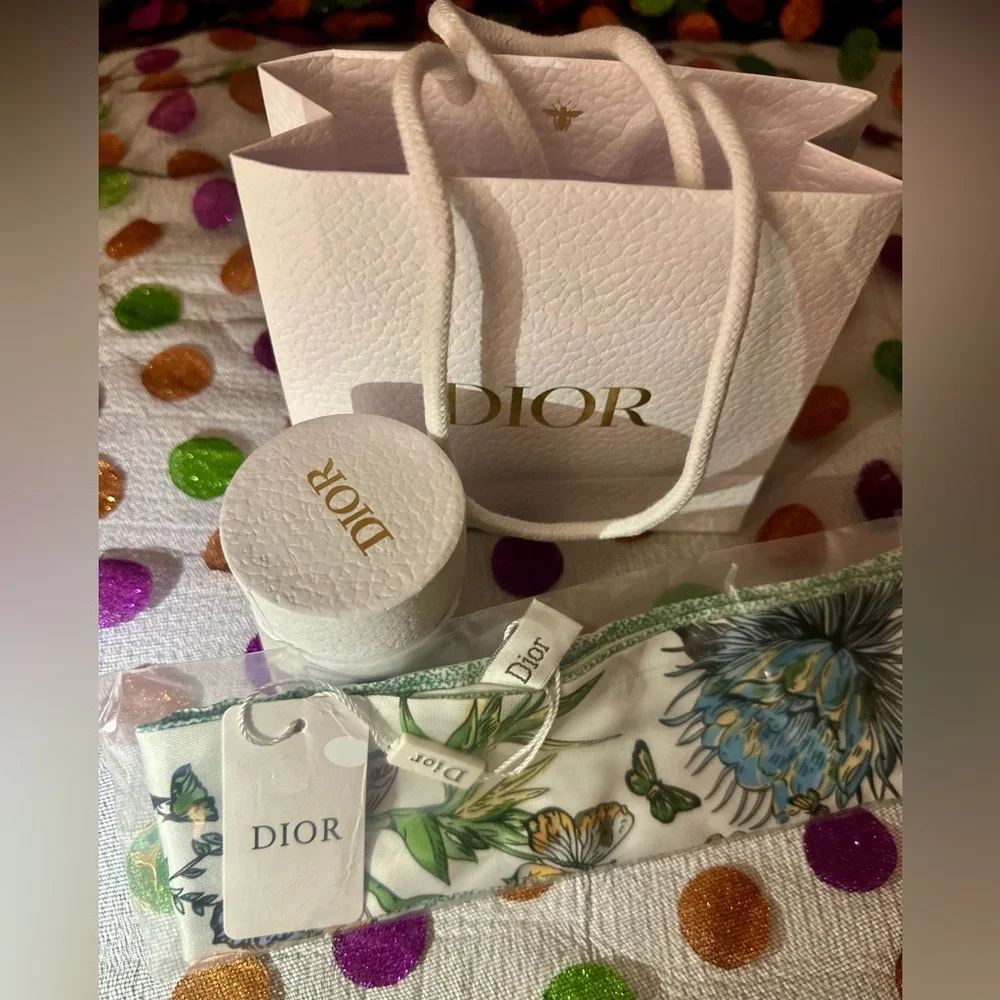 Dior Green Butterfly Twilly Scarf Gift Set GWP - Picture 8 of 10